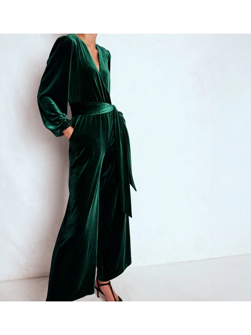 Boden Velvet Wrap Jumpsuit Size 12 Emerald Green Stretch Wide Leg Pocket + Belt